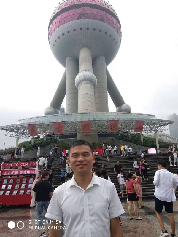 小猫吃老鼠的第一张照片--沙县相亲网