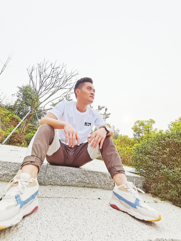 一个人，干净利落的第一张照片--沙县相亲网