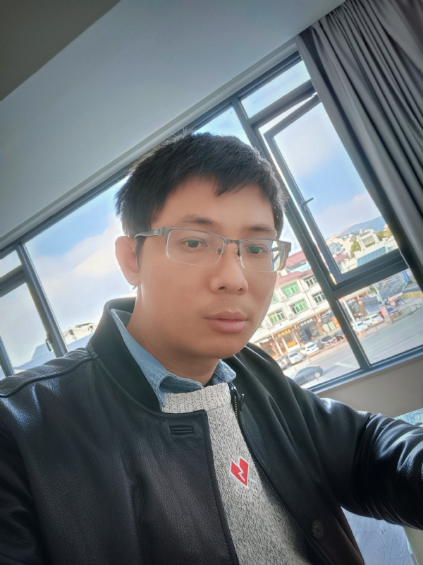 也许只是缺少一个拥抱的第二张照片--沙县相亲网